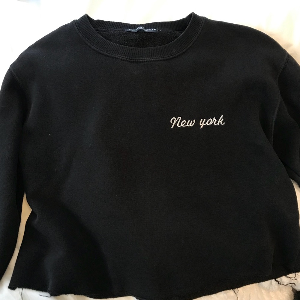 brandy Melville black cropped New York crew